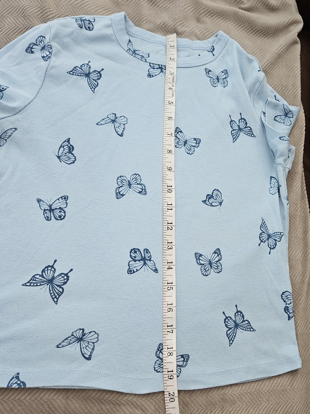 Women's Light Blue Butterfly Print Short Sleeve Tee size S - Picture 3 of 11